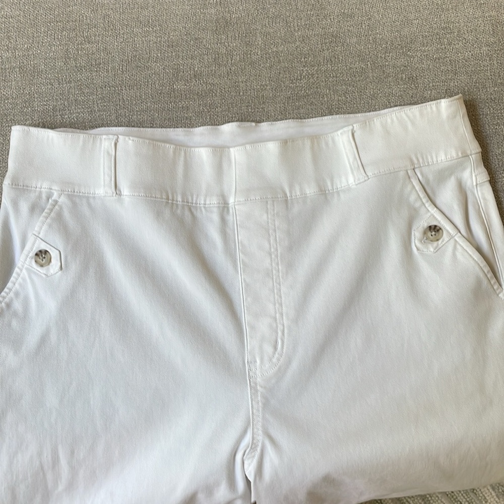 SPANX Ivory Ankle-Length Trousers - Picture 8 of 15